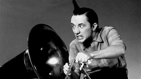 Martin Short et son personnage d'Ed Grimley à « Saturday Night Live » Martin Short et son personnage d'Ed Grimley à « Saturday Night Live »