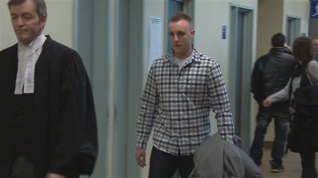 Anthony dumas est condamné à 5 ans de prison. Anthony dumas est condamné à 5 ans de prison.