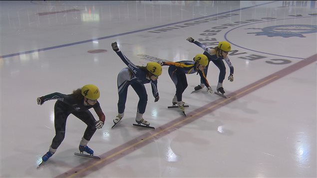 Entraînement de patinage de vitesse au Centre Georges-Vézina Entraînement de patinage de vitesse au Centre Georges-Vézina