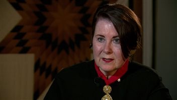 L'avocate et professeure Marilou McPhedran croit qu'une base de données nationale comprenant les dossiers disciplinaires des médecins devrait être créée. L'avocate et professeure Marilou McPhedran croit qu'une base de données nationale comprenant les dossiers disciplinaires des médecins devrait être créée.