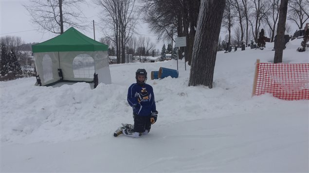 Un patineur s'est risqué sur le parcours du Ice Challenge Un patineur s'est risqué sur le parcours du Ice Challenge