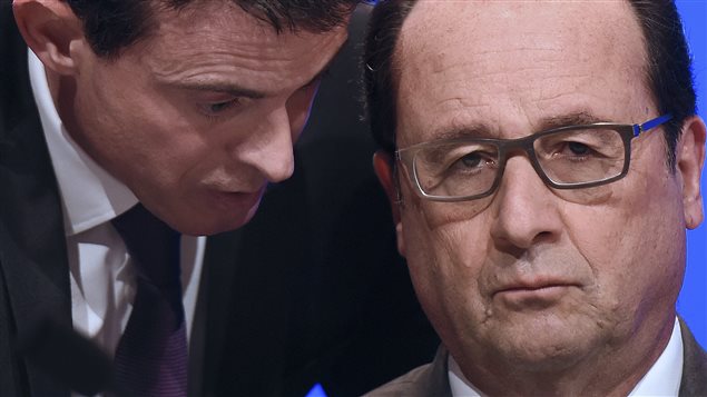 Publicités - Page 9 160122_bw3go_valls-hollande_sn635