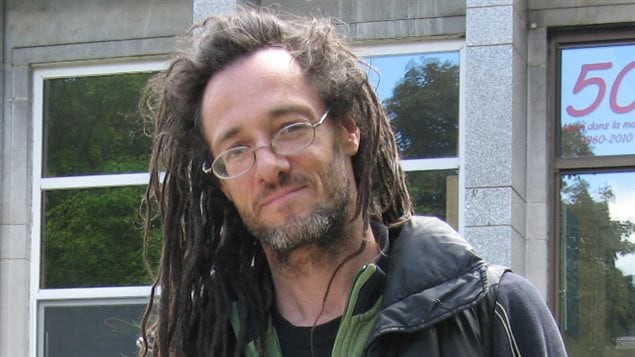 L'artiste Laurent Gagnon L'artiste Laurent Gagnon
