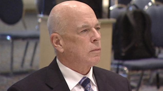 Le profil disciplinaire en ligne du docteur James Bernard Hanley en Alberta ne mentionne pas ses infractions déontologiques antérieures dans d'autres provinces. Le profil disciplinaire en ligne du docteur James Bernard Hanley en Alberta ne mentionne pas ses infractions déontologiques antérieures dans d'autres provinces.