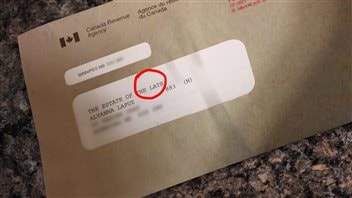 Le 7 janvier, Alyanna Lapuz a reçu une lettre de l'ARC qui était adressée à « la succession de feue Alyanna Lapuz ». Le 7 janvier, Alyanna Lapuz a reçu une lettre de l'ARC qui était adressée à « la succession de feue Alyanna Lapuz ».