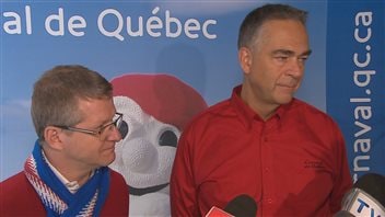 Alain April et Mario Bédard qualifient la vente de billets du spectacle d'ouverture de « succès ». Alain April et Mario Bédard qualifient la vente de billets du spectacle d'ouverture de « succès ».