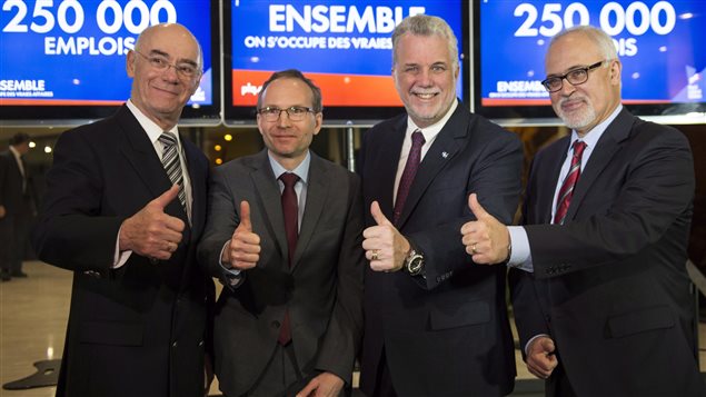 Jacques Daoust, Martin Coiteux, Philippe Couillard et Carlos Leitao Jacques Daoust, Martin Coiteux, Philippe Couillard et Carlos Leitao
