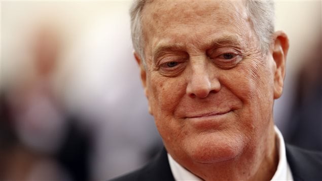 Avec une fortune personnelle évaluée à 41 milliards de dollars en 2015, David Koch fait partie des cinq Américains les plus riches, tout comme son frère Charles. Avec une fortune personnelle évaluée à 41 milliards de dollars en 2015, David Koch fait partie des cinq Américains les plus riches, tout comme son frère Charles.