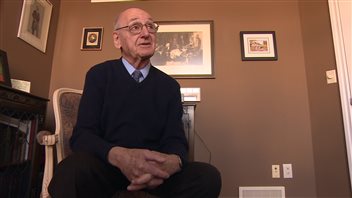Le Dr Lawrence Clein espère que la province investisse plus de ressources dans les soins palliatifs. Le Dr Lawrence Clein espère que la province investisse plus de ressources dans les soins palliatifs.