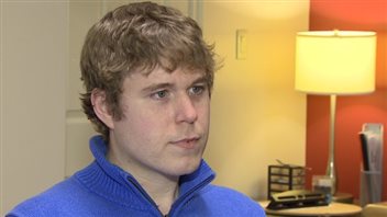 Justin Gotell reçoit des traitements de méthadone qui lui permettent de vivre une vie normale Justin Gotell reçoit des traitements de méthadone qui lui permettent de vivre une vie normale