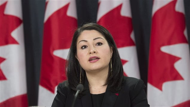 La ministre fédérale des Institutions démocratiques, Maryam Monsef La ministre fédérale des Institutions démocratiques, Maryam Monsef
