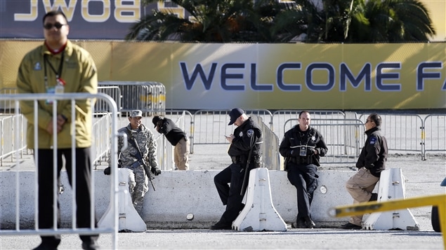 Des policiers et un militaire déployés à San Francisco Des policiers et un militaire déployés à San Francisco