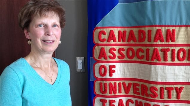 aura Lozanski est agente de santé et de sécurité au travail à l’Association canadienne des professeures et professeurs d’université. aura Lozanski est agente de santé et de sécurité au travail à l’Association canadienne des professeures et professeurs d’université.