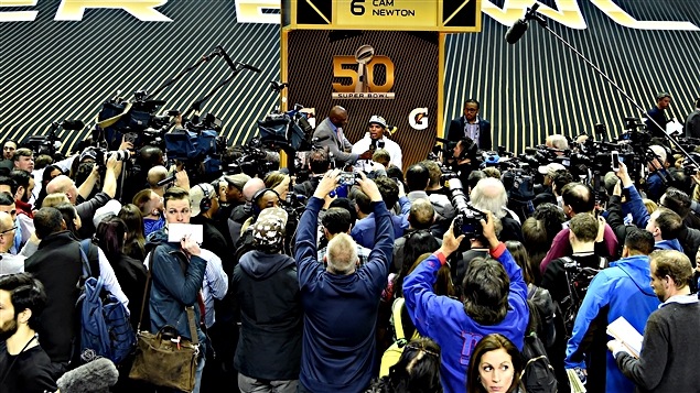 La soirée d'ouverture médiatique a lancé la semaine du Super Bowl 50 La soirée d'ouverture médiatique a lancé la semaine du Super Bowl 50