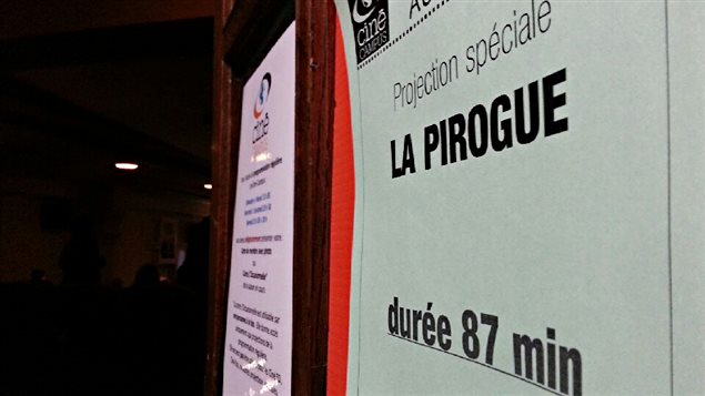 Projection du film «La Pirogue» au Séminaire Saint-Joseph. Projection du film «La Pirogue» au Séminaire Saint-Joseph.