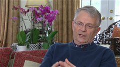 L'ancien ambassadeur canadien en Égypte, en Indonésie et haut-commissaire au Pakistan Ferry De Kerckhove. L'ancien ambassadeur canadien en Égypte, en Indonésie et haut-commissaire au Pakistan Ferry De Kerckhove.