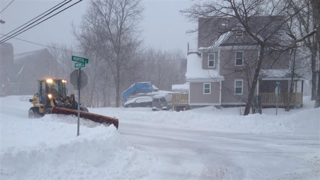 Opération déneigement dans les rues d'Halifax Opération déneigement dans les rues d'Halifax