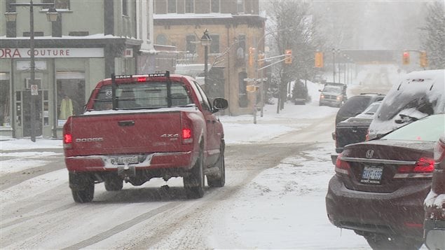 Les rues enneigées de Stratford verront-elles bientôt des voitures sans conducteur? Les rues enneigées de Stratford verront-elles bientôt des voitures sans conducteur?