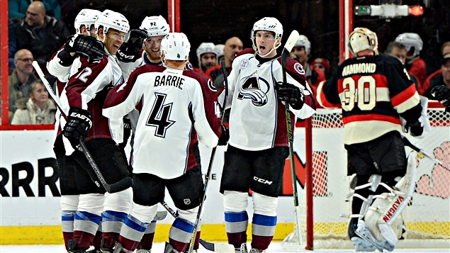 Jarome Iginla (12) a marqué deux buts Jarome Iginla (12) a marqué deux buts