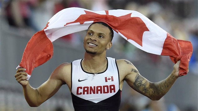 Andre De Grasse après sa compétition aux Jeux panaméricains de Toronto en 2015. Andre De Grasse après sa compétition aux Jeux panaméricains de Toronto en 2015.