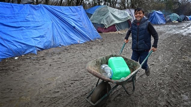 Le camp de réfugiés de Grande-Synthe, dans le nord de la France Le camp de réfugiés de Grande-Synthe, dans le nord de la France