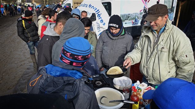 Le camp de réfugiés de Grande-Synthe, dans le nord de la France Le camp de réfugiés de Grande-Synthe, dans le nord de la France