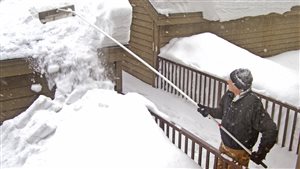 Trois conseils pour ne pas endommager son toit lors d’un redoux