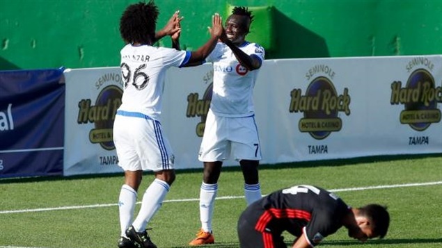Michael Salazar et Dominic Oduro célèbrent un but de l'Impact Michael Salazar et Dominic Oduro célèbrent un but de l'Impact