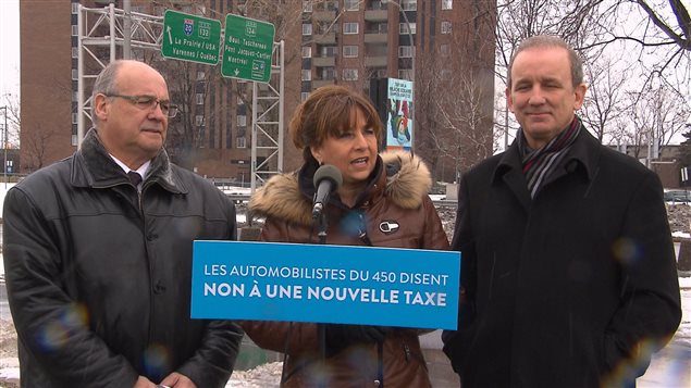 Les députés de la CAQ Mario Laframboise, Nathalie Roy et Claude Surprenant, à Longueuil, le 21 février Les députés de la CAQ Mario Laframboise, Nathalie Roy et Claude Surprenant, à Longueuil, le 21 février