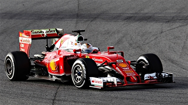Sebastian Vettel dans la SF16-H Sebastian Vettel dans la SF16-H