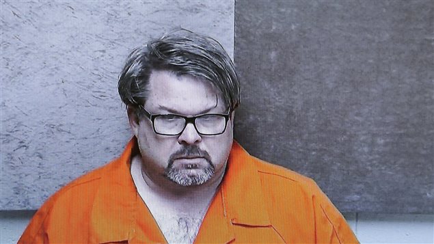 Le suspect des fusillades à Kalamazoo au Michigan, Jason Dalton a comparu lundi, par video. Le suspect des fusillades à Kalamazoo au Michigan, Jason Dalton a comparu lundi, par video.