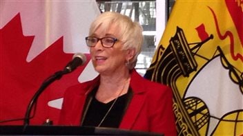 Cathy Rogers, ministre du Développement social du N.-B. Cathy Rogers, ministre du Développement social du N.-B.