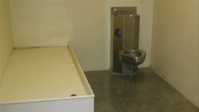 L'intérieur d'une cellule de la prison de Guantanamo L'intérieur d'une cellule de la prison de Guantanamo