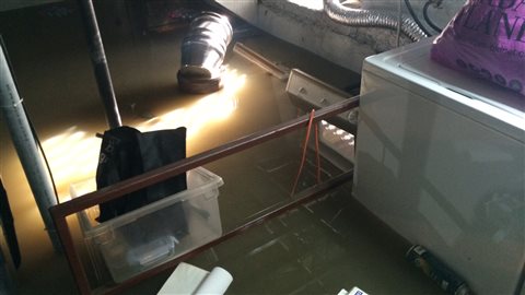 Plusieurs sous-sols de résidences à Beauceville ont été inondés. Plusieurs sous-sols de résidences à Beauceville ont été inondés.