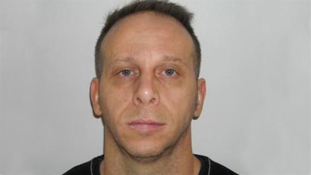Sylvain Lauzon s'est évadé de l'établissement Archambault à Laval Sylvain Lauzon s'est évadé de l'établissement Archambault à Laval