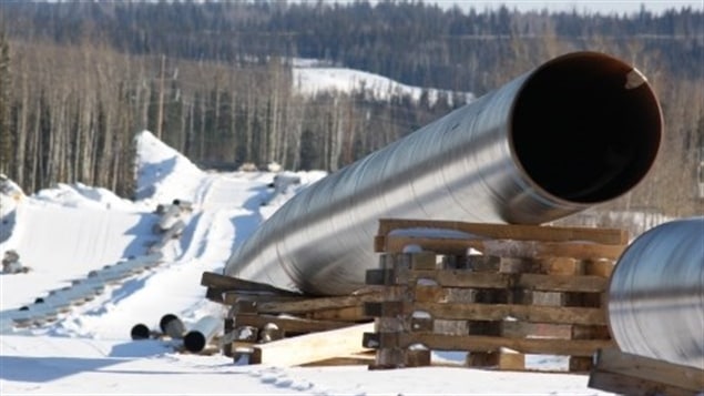Les audiences du BAPE dans le dossier du projet d'oléoduc Énergie Est commenceront comme prévu lundi. Les audiences du BAPE dans le dossier du projet d'oléoduc Énergie Est commenceront comme prévu lundi.