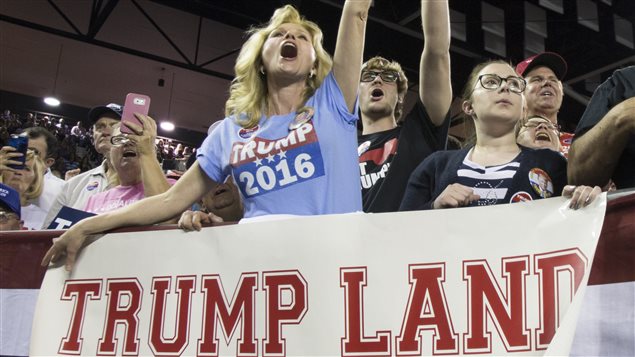 Un rassemblement partisan pour Donald Trump à Valdosta, en Georgie, le 29 février 2016. Un rassemblement partisan pour Donald Trump à Valdosta, en Georgie, le 29 février 2016.
