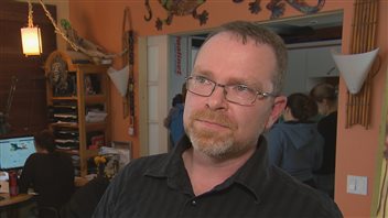 Jean-François Martel, propriétaire d'Éducazoo, affirme que l'entreprise poursuivra ses activités en rassemblant peu à peu de nouveaux animaux. Jean-François Martel, propriétaire d'Éducazoo, affirme que l'entreprise poursuivra ses activités en rassemblant peu à peu de nouveaux animaux.
