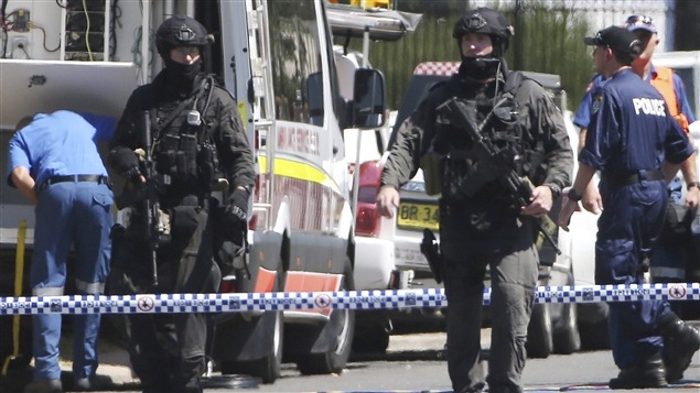 Une opération a été menée lundi dans une entreprise des faubourgs de Sydney, rapporte la police australienne. Une opération a été menée lundi dans une entreprise des faubourgs de Sydney, rapporte la police australienne.