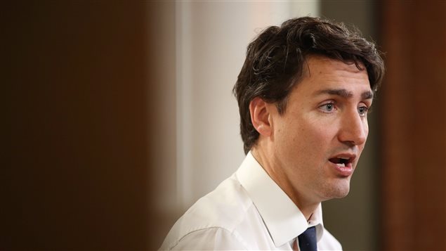 Le premier ministre Justin Trudeau durant une séance ouverte de discussion avec le Huffington Post. à Toronto. Le premier ministre Justin Trudeau durant une séance ouverte de discussion avec le Huffington Post. à Toronto.