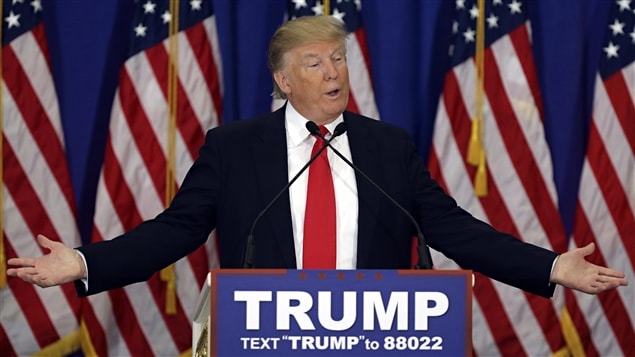 Après que les médias américains lui eurent donné la victoire au Michigan, Donald Trump s'est lancé dans un de ses discours égocentriques et interminables dont il a le secret, mais dont l'électorat républicain ne semble plus vouloir se passer. Après que les médias américains lui eurent donné la victoire au Michigan, Donald Trump s'est lancé dans un de ses discours égocentriques et interminables dont il a le secret, mais dont l'électorat républicain ne semble plus vouloir se passer.
