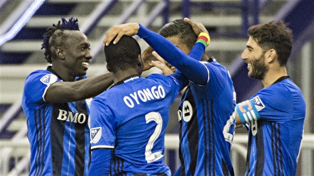 L'Impact célèbre le but de Dominic Oduro (à gauche) L'Impact célèbre le but de Dominic Oduro (à gauche)