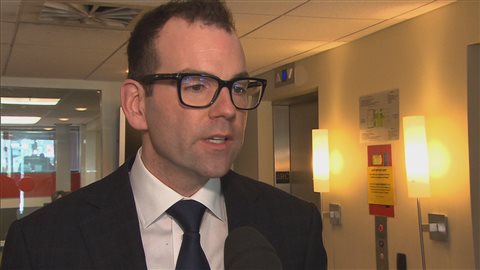 L'avocat Maxime Roy représentera Nathalie Normandeau dans son procès. L'avocat Maxime Roy représentera Nathalie Normandeau dans son procès.