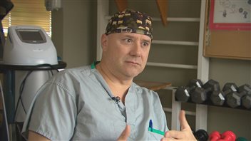 Dr Richard Dumais Dr Richard Dumais