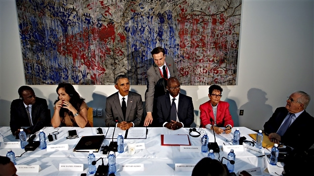 Barack Obama entouré de dissidents du régime cubain Barack Obama entouré de dissidents du régime cubain