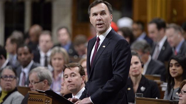 Le ministre fédéral des Finances, Bill Morneau, présente son budget Le ministre fédéral des Finances, Bill Morneau, présente son budget