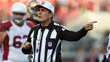 Peter Morelli, arbitre de la NFL Peter Morelli, arbitre de la NFL