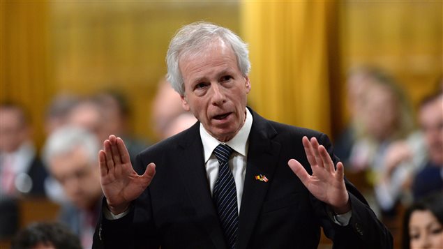 Le ministre des Affaires étrangères, Stéphane Dion Le ministre des Affaires étrangères, Stéphane Dion