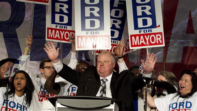 L'ancien maire de Toronto Rob Ford a succombé au cancer. L'ancien maire de Toronto Rob Ford a succombé au cancer.