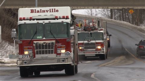 La Ville de Rosemère a signé une entente de 20 ans avec le service des incendies de Blainville pour qu'il assure la couverture de son territoire. La Ville de Rosemère a signé une entente de 20 ans avec le service des incendies de Blainville pour qu'il assure la couverture de son territoire.